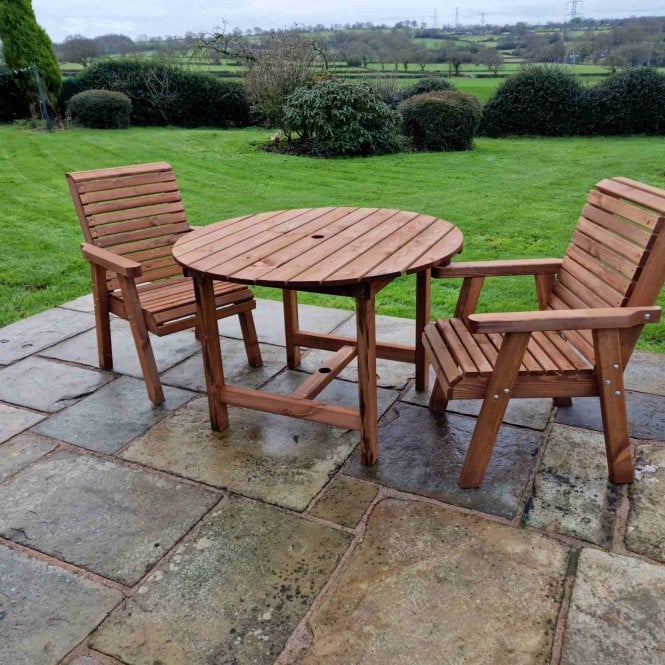 Churnet Valley Valley Round Table And 2 Chairs